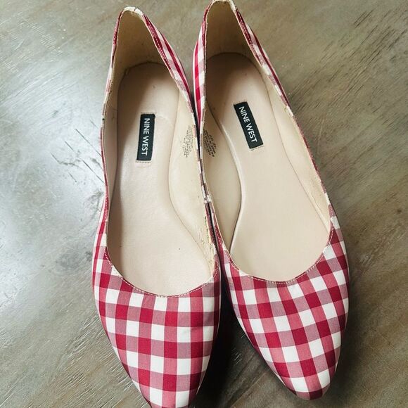 Nine West Speak Up Red and White Gingham Flats. - Picture 1 of 5